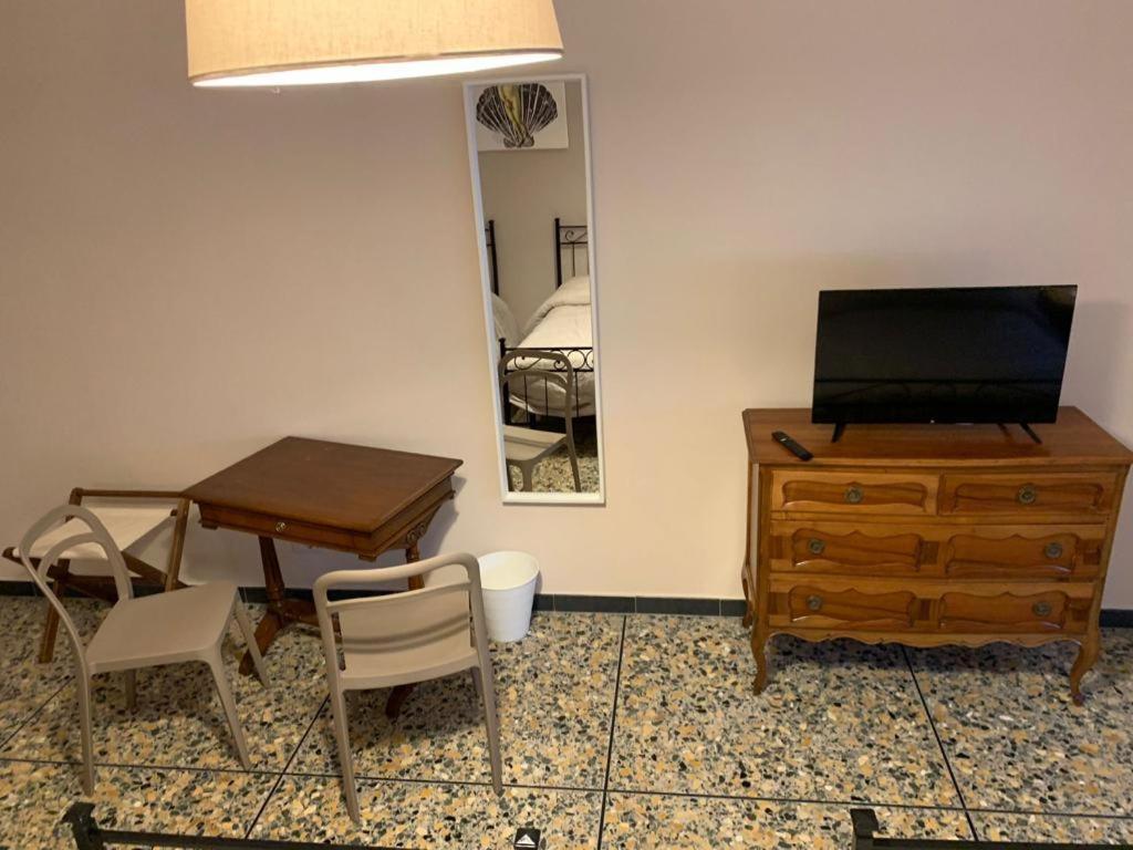 Ameli Room Florenz Exterior foto